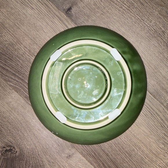 Green Ceramic plate - Picture 2 of 3